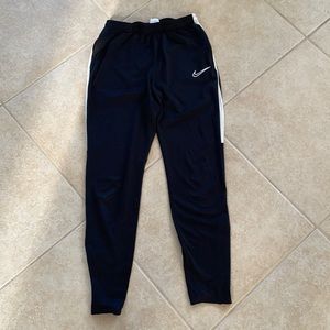 Nike dri-fit joggers